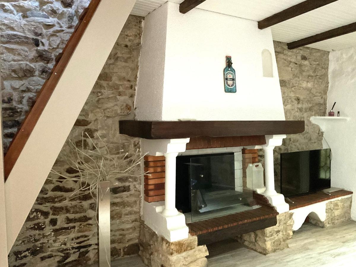 Place Aux Herbes Appartement Nîmes Buitenkant foto