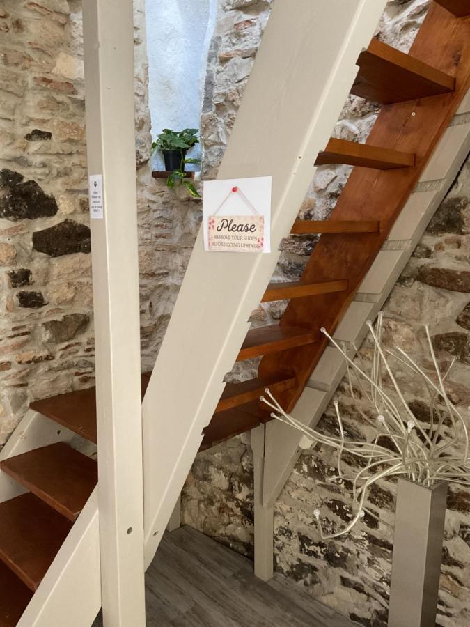 Place Aux Herbes Appartement Nîmes Buitenkant foto